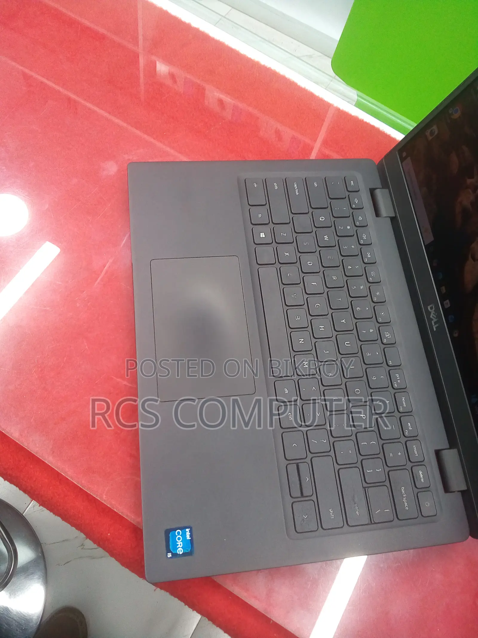 Laptop Dell Latitude 3520 8GB Intel Core i5 SSD 256GB
