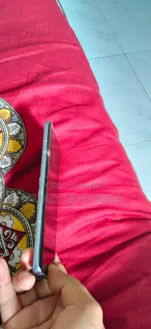 মোটোরোলা এজ ৫০ প্রো ২৫৬ জিবি
