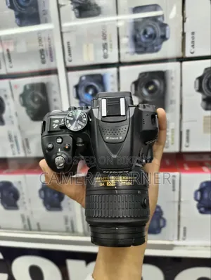 Nikon D5300 with 18-55mm Kit Lens