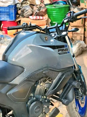 নিউ ইয়ামাহা এফজেডএস ভি৩ ২০২৩ গ্রে