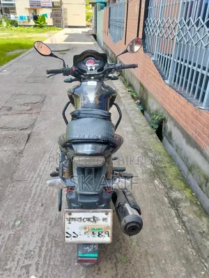 হিরো হাঙ্ক ২০১৬ ব্রাউন