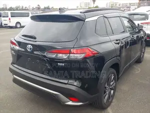 Toyota Corolla Cross L AWD 2023 Black