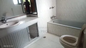 ৫০০০ বর্গফুট অফিস স্পেস ভাড়া গুলশান এভিনিউ