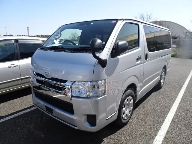 Toyota HiAce 2021 Silver