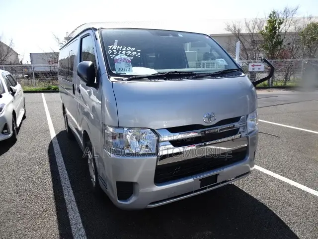 Toyota HiAce 2021 Silver
