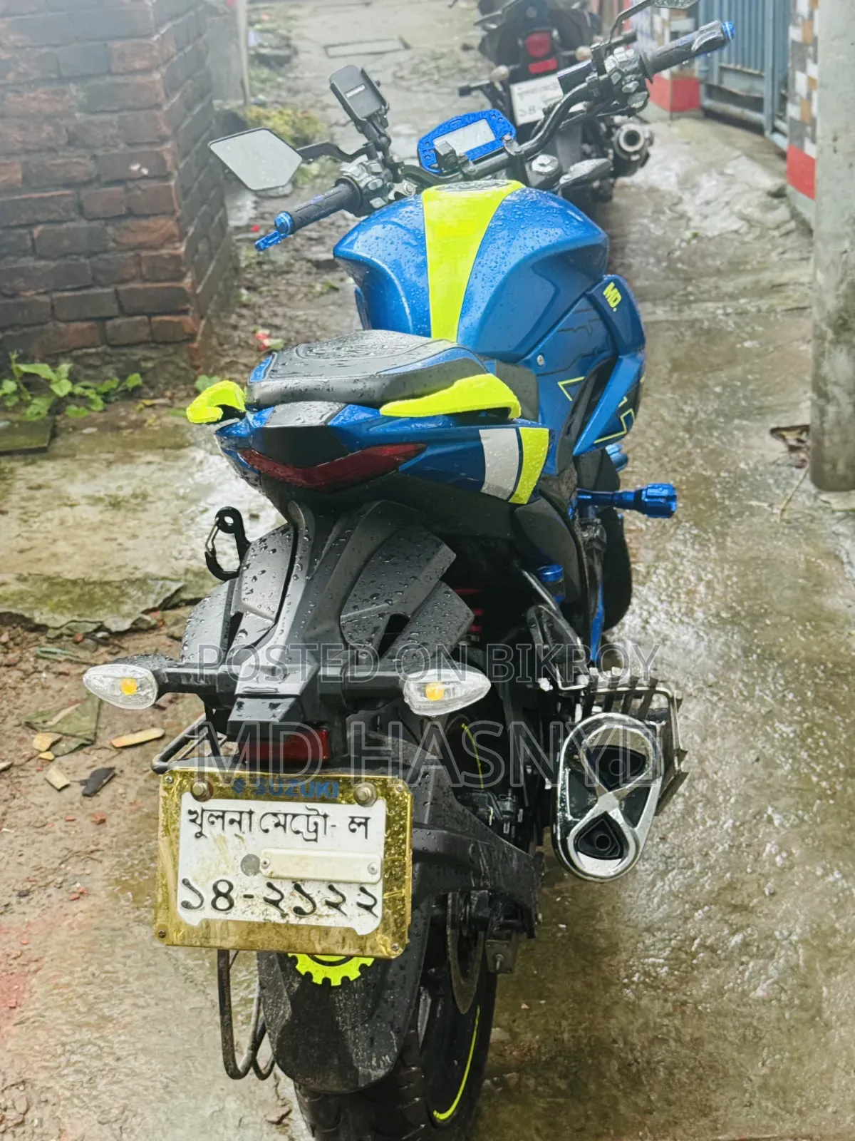 সুজুকি জিক্সার ২০২৫ নীল