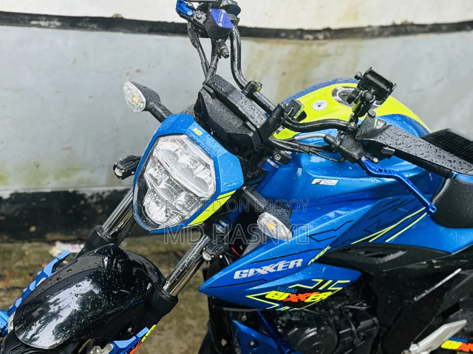 সুজুকি জিক্সার ২০২৫ নীল