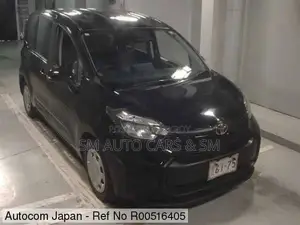 Toyota Sienta 2023 Black