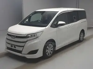 Toyota HiAce 2021 White