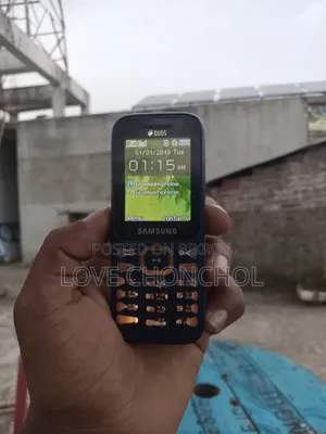 নতুন স্যামসাং গুরু মিউজিক ২ কালো