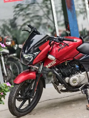 Bajaj Pulsar 150 2014 Red