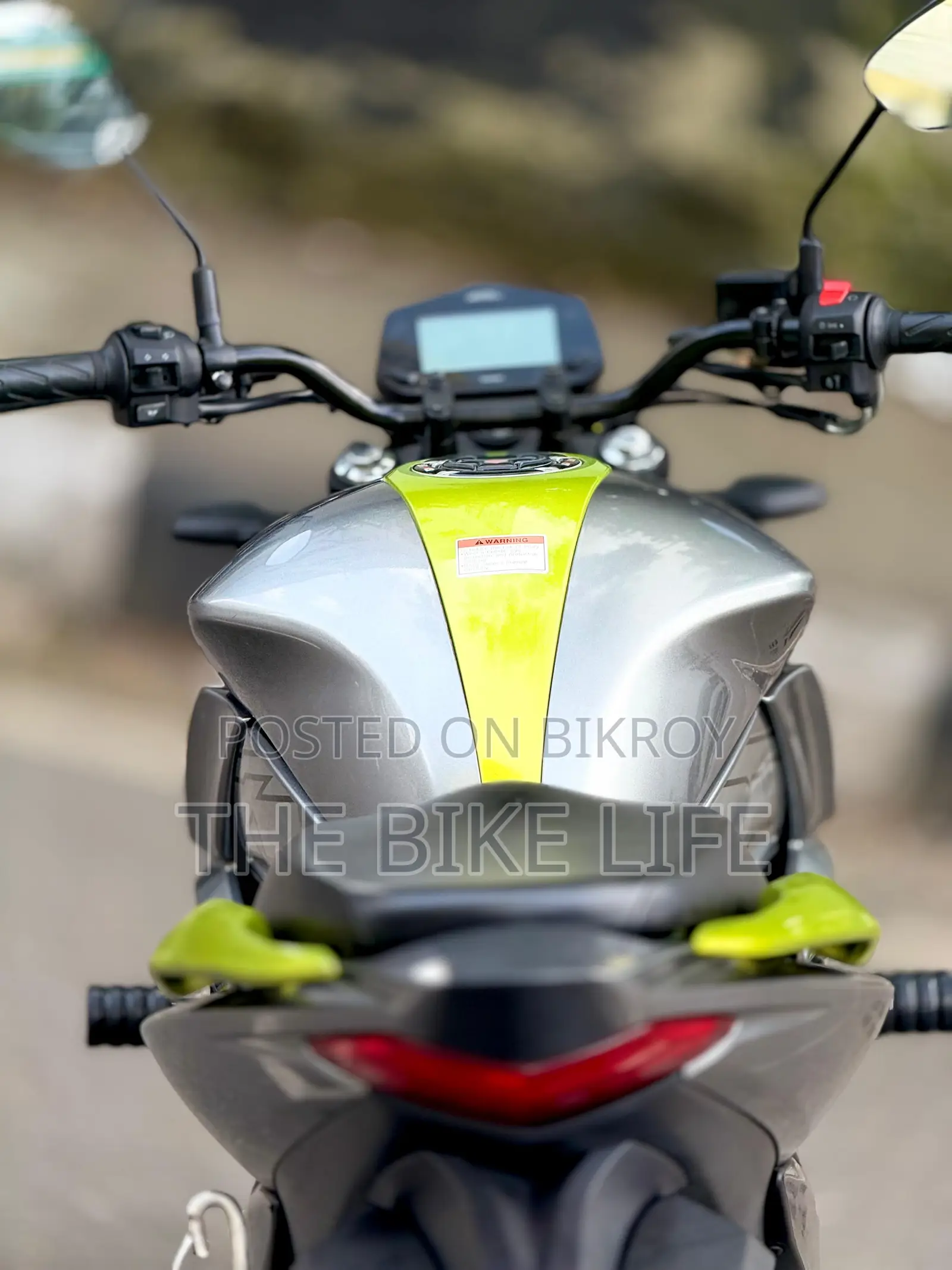 Suzuki Gixxer 2026 Gray