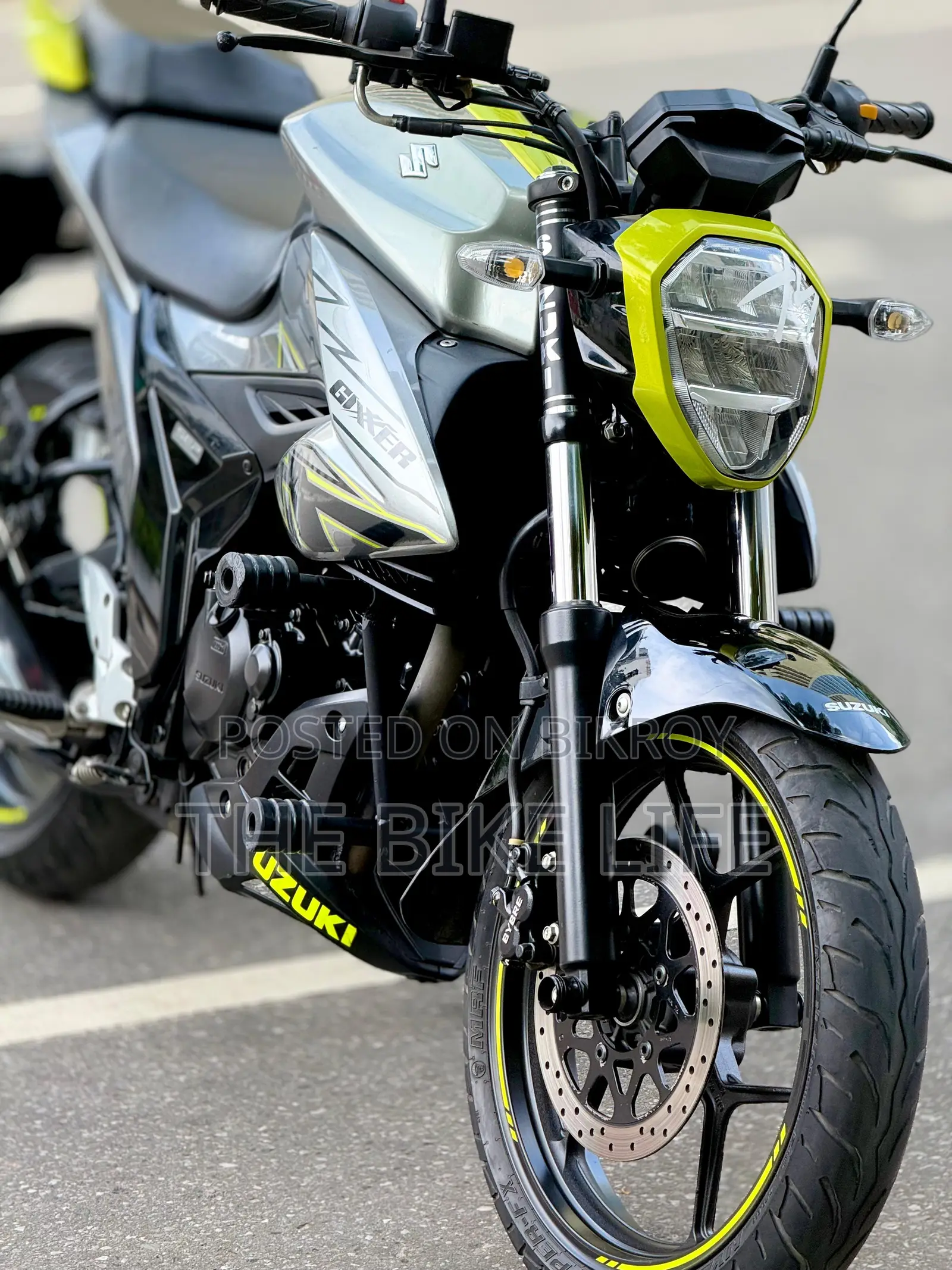 Suzuki Gixxer 2026 Gray