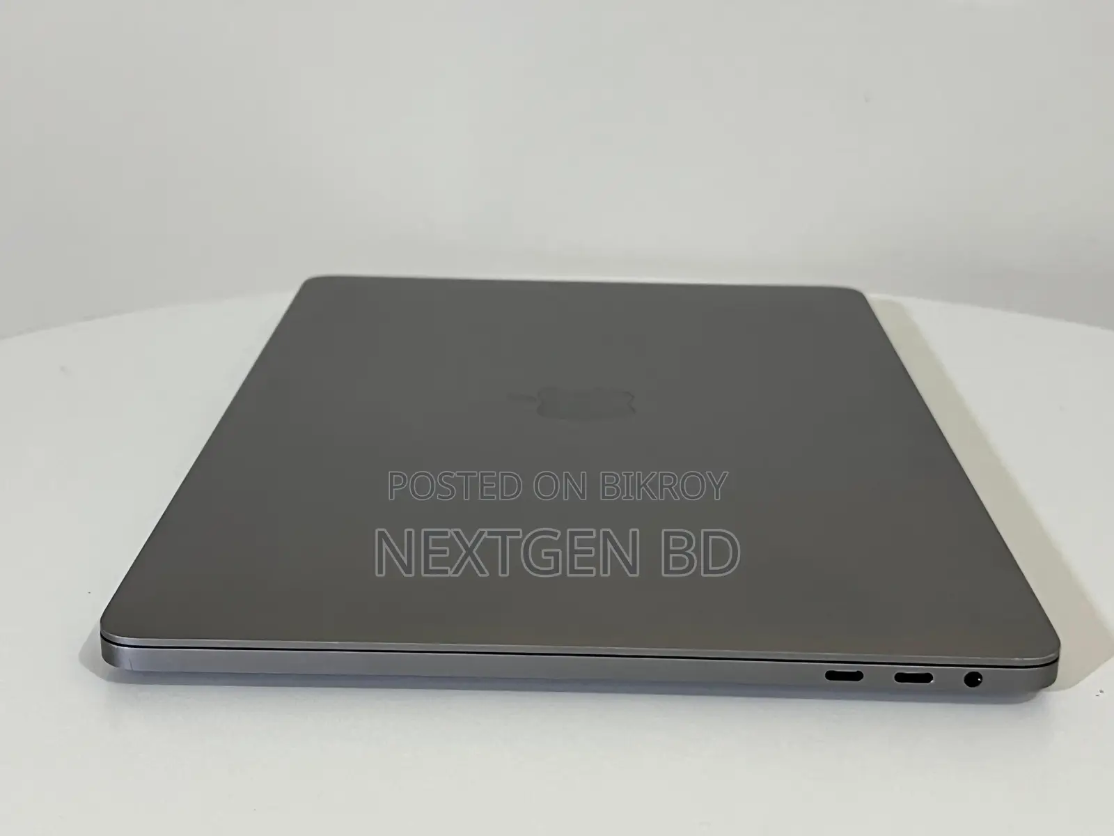 Laptop Apple MacBook Pro 2017 16GB Intel Core I7 SSD 1000GB