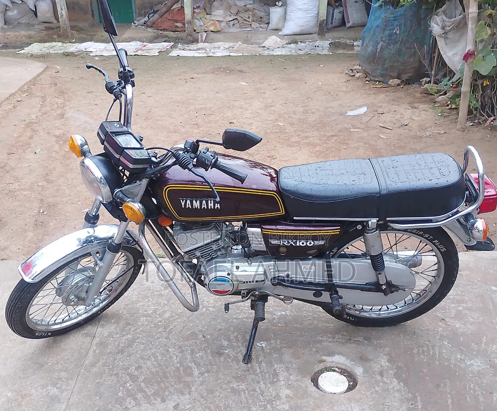 Yamaha 1996 Brown