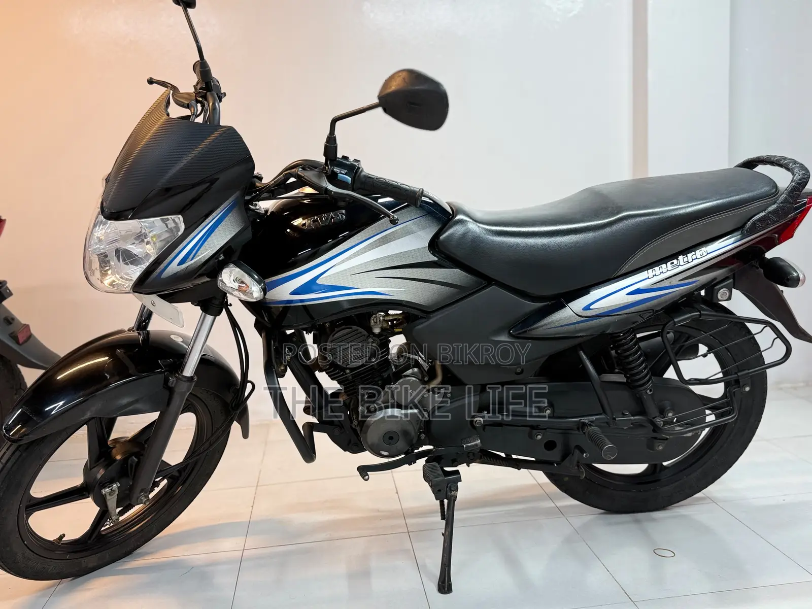 টিভিএস মেট্রো ২০২৪ কালো