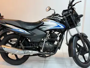 টিভিএস মেট্রো ২০২৪ কালো