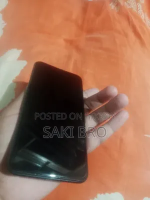 Samsung A10 32 GB Black
