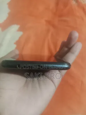 Samsung A10 32 GB Black