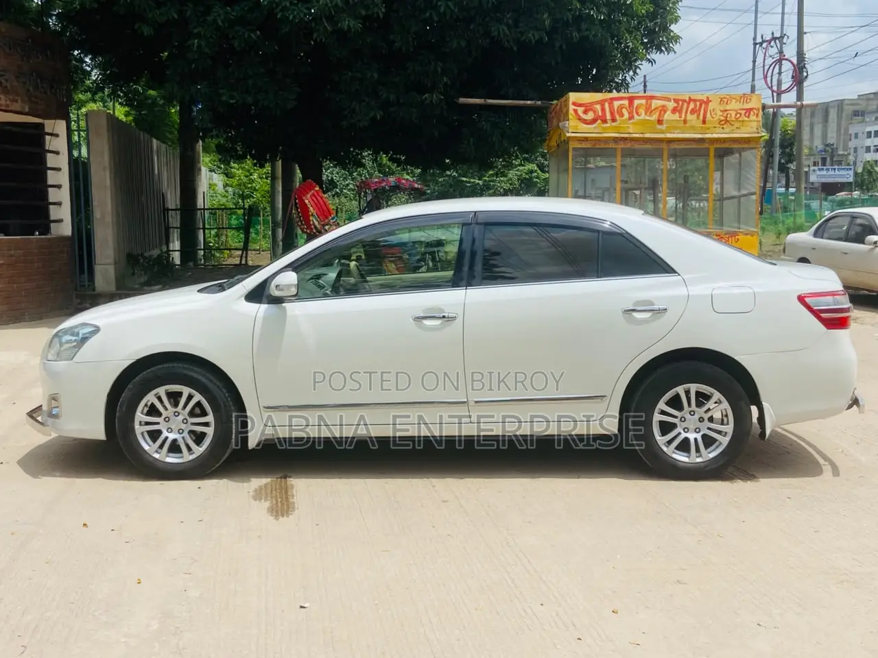 Toyota Premio 2012 Pearl