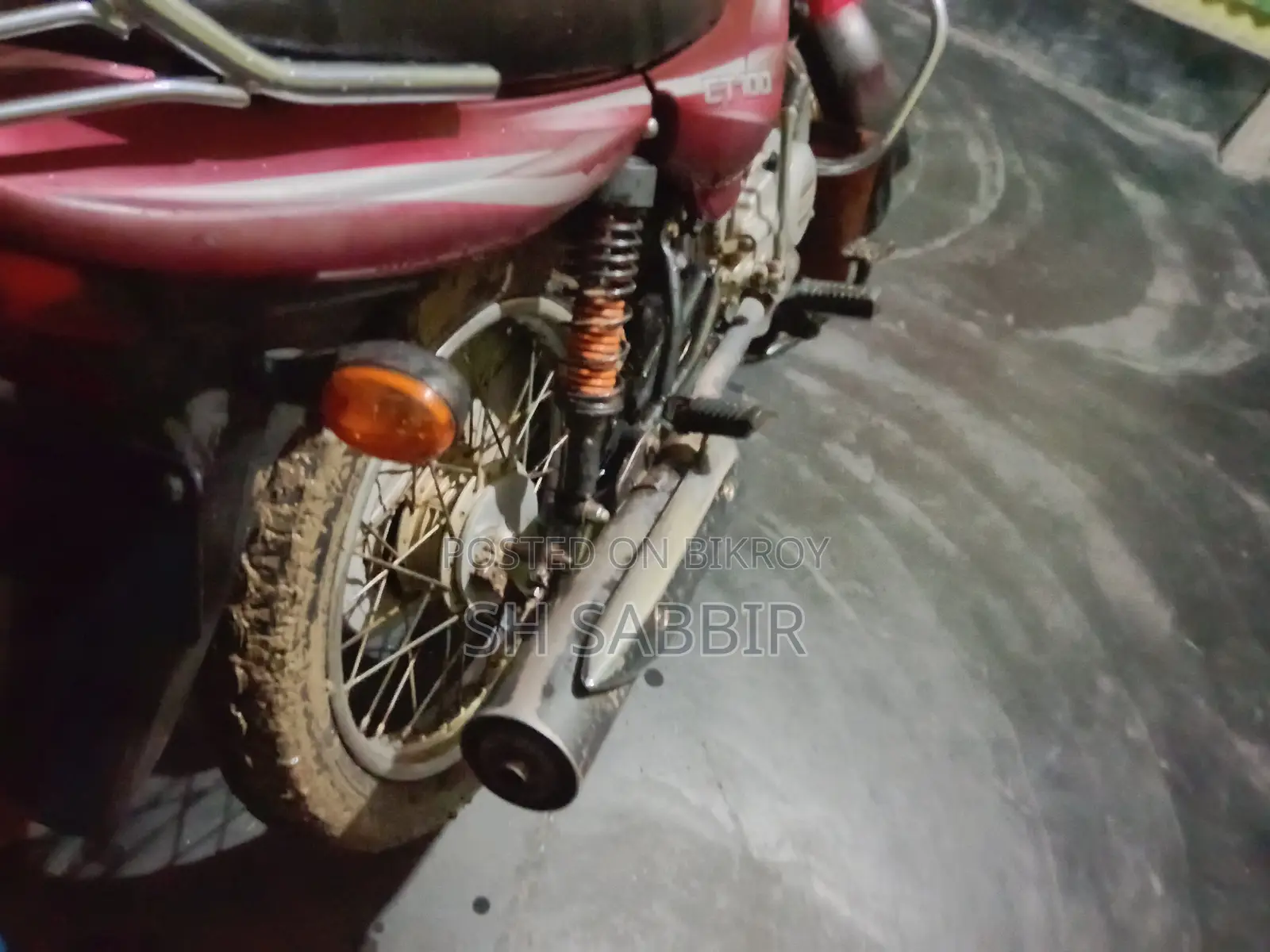 বাজাজ সিটি ১০০ ২০১৭ লাল