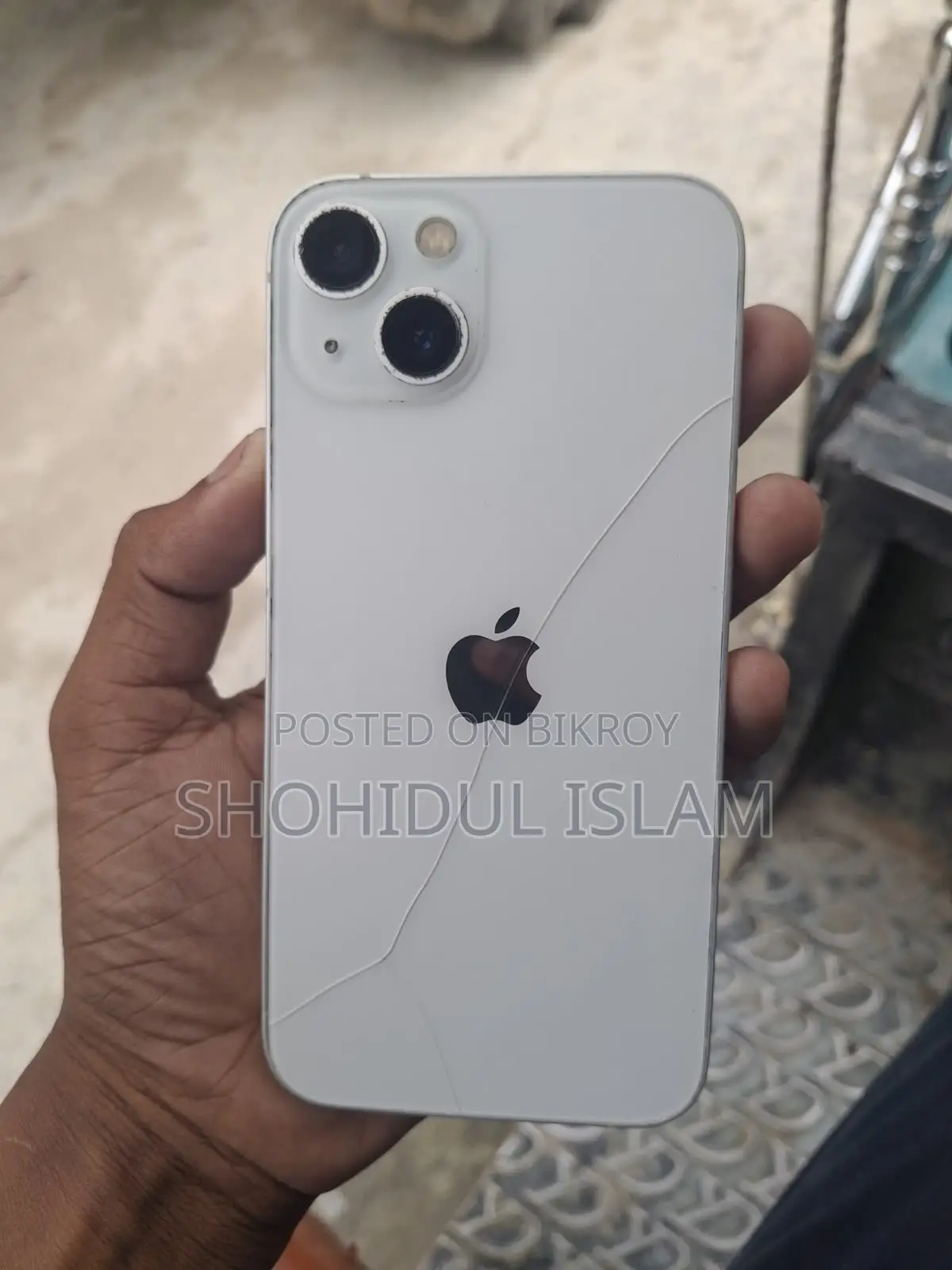 অ্যাপল আইফোন ১৩ ১২৮ জিবি হোয়াইট