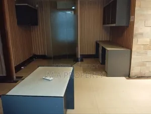 গুলশান ১-এ ভাড়ার জন্য অফিস স্পেস