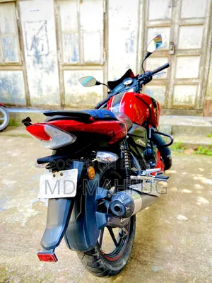 TVS Apache RTR 160 2V Refresh X-Connect 2022 Red
