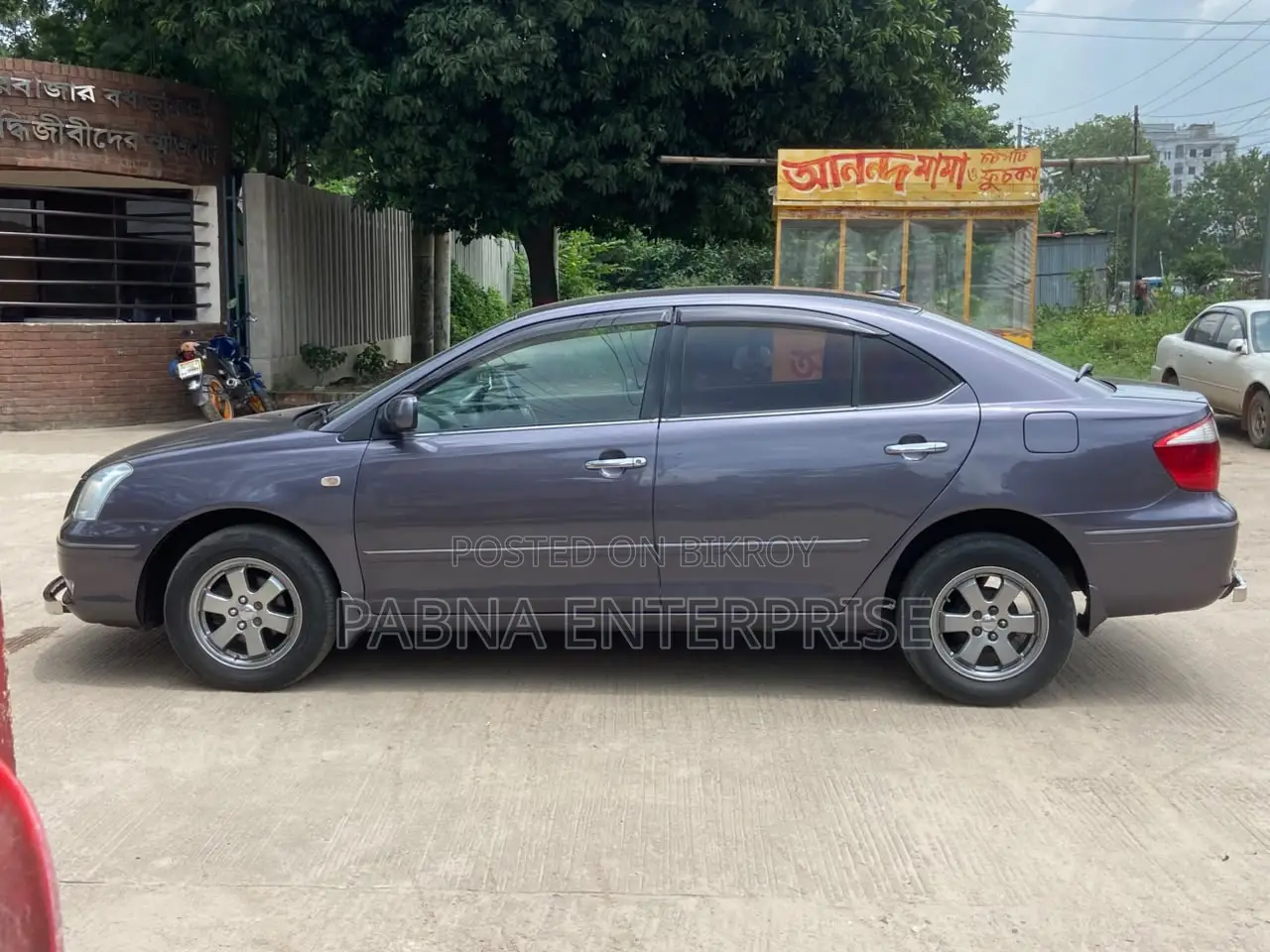 টয়োটা প্রিমিও ২০০৩ গ্রে