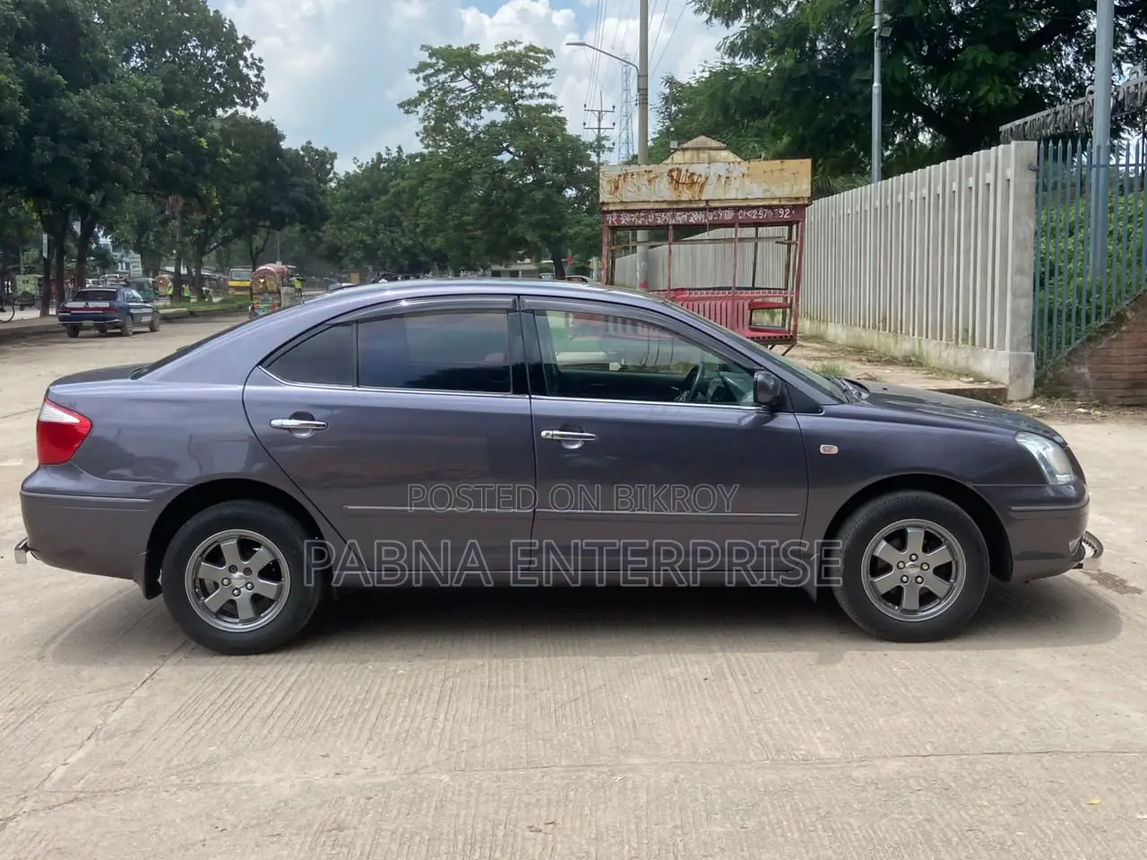 টয়োটা প্রিমিও ২০০৩ গ্রে