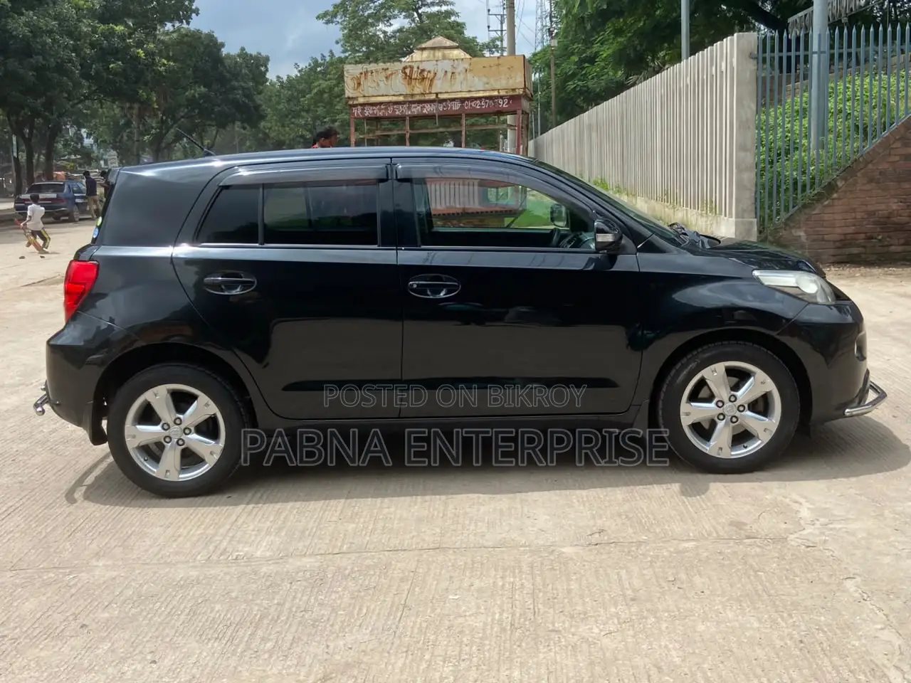 টয়োটা আইএসটি ২০০৯ ব্ল্যাক