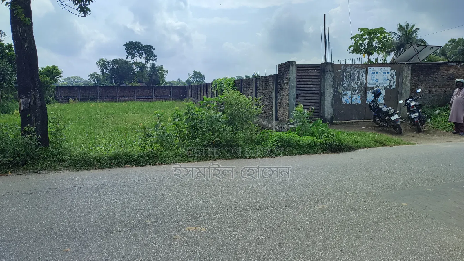 আরসিসি বাউন্ডারী করা ১৩ বিঘা জমি বিক্রি হবে
