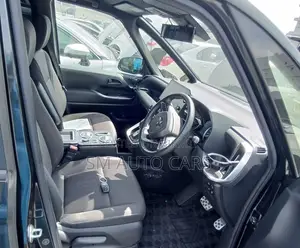 Toyota Voxy Hybrid S-G 2WD 8-Seater 2023 Black