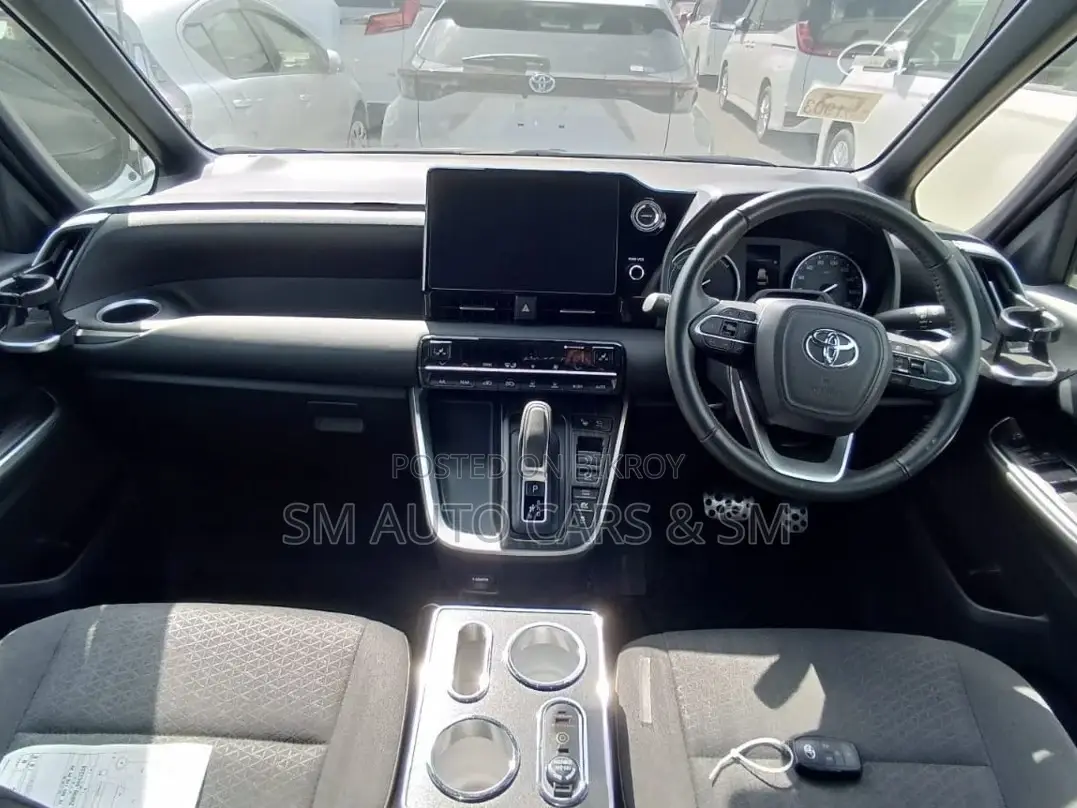Toyota Voxy Hybrid S-G 2WD 8-Seater 2023 Black