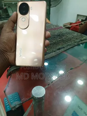 ভিভো ভি৪০ই ১২৮ জিবি গোল্ড
