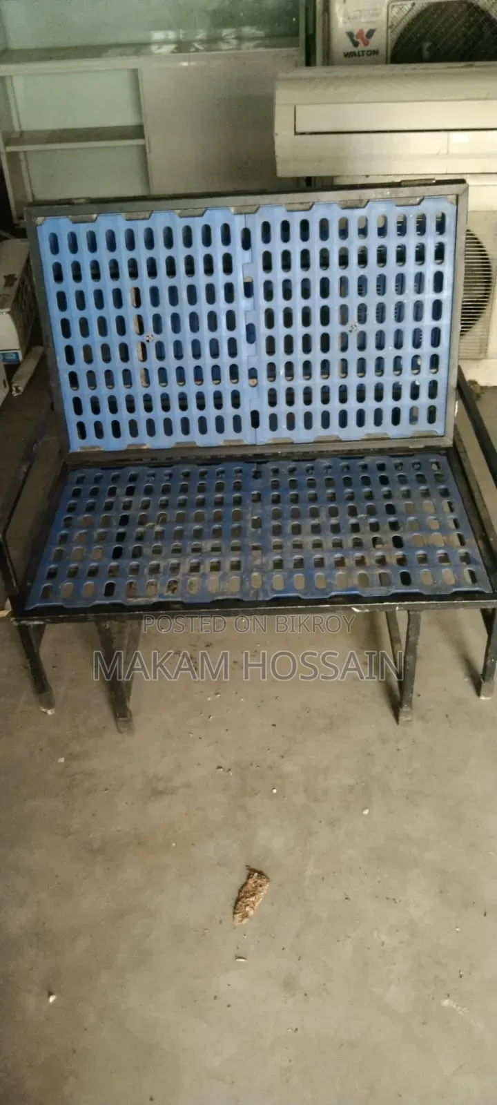 ফোলড্যবল সোফা কাম বেড বিক্রি করা হবে