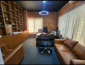 গুলশান ২ এ ভাড়ার জন্য কমার্শিয়াল ফার্নিশড অফিস স্পেস