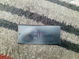 ভিভো ভি৪০ই ১২৮ জিবি গোল্ড