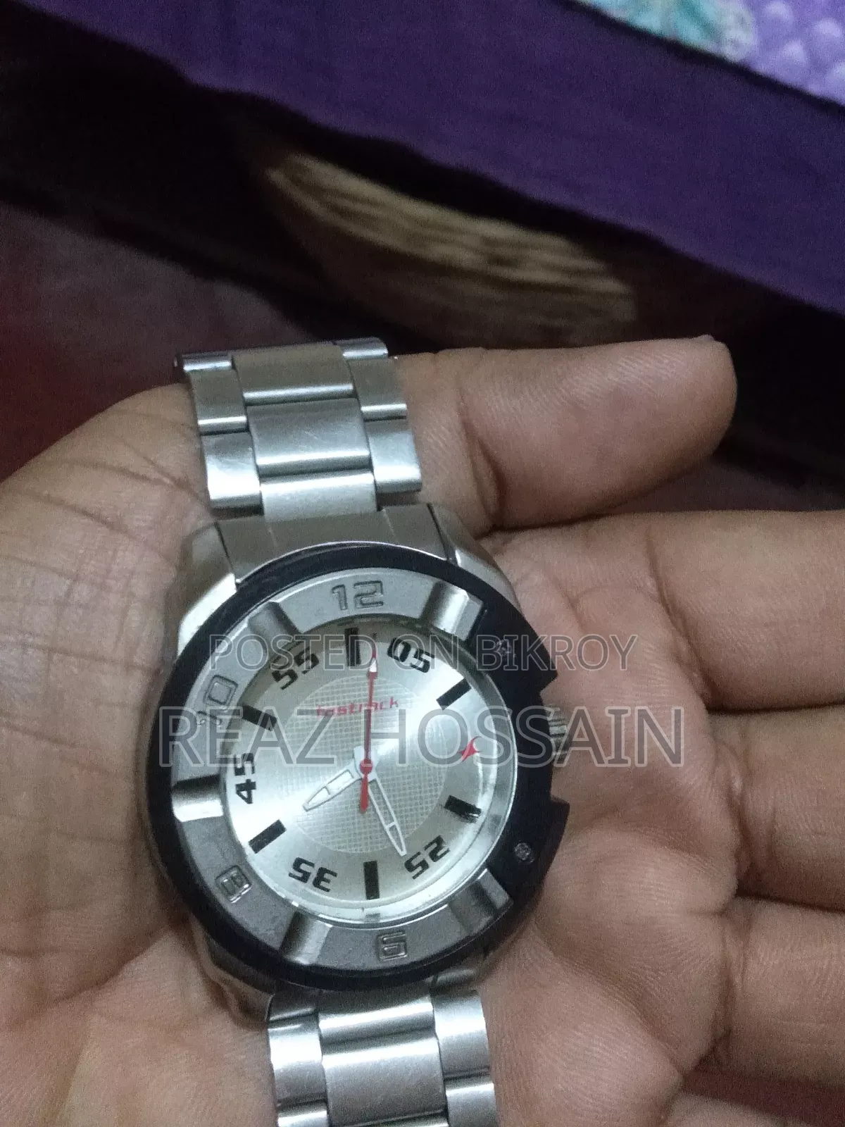ফাস্ট ট্র্যাক স্টেইনলেস ওয়াচ