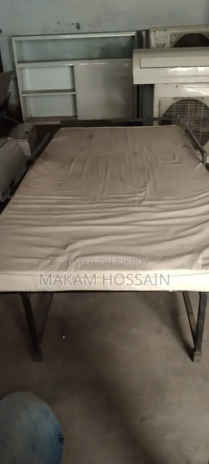 ফোলড্যবল সোফা কাম বেড বিক্রি করা হবে