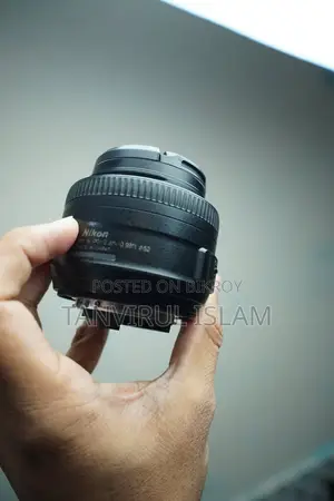 Nikon AF-S DX Nikkor 35mm F/1.8g Lens