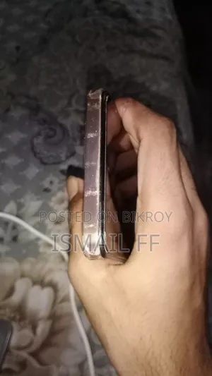 New Vivo Y28 128 GB Gold