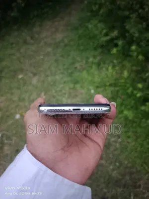 Apple iPhone X 64 GB White