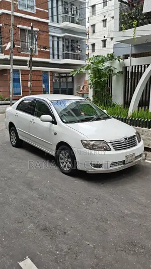Toyota Corolla 2005 White