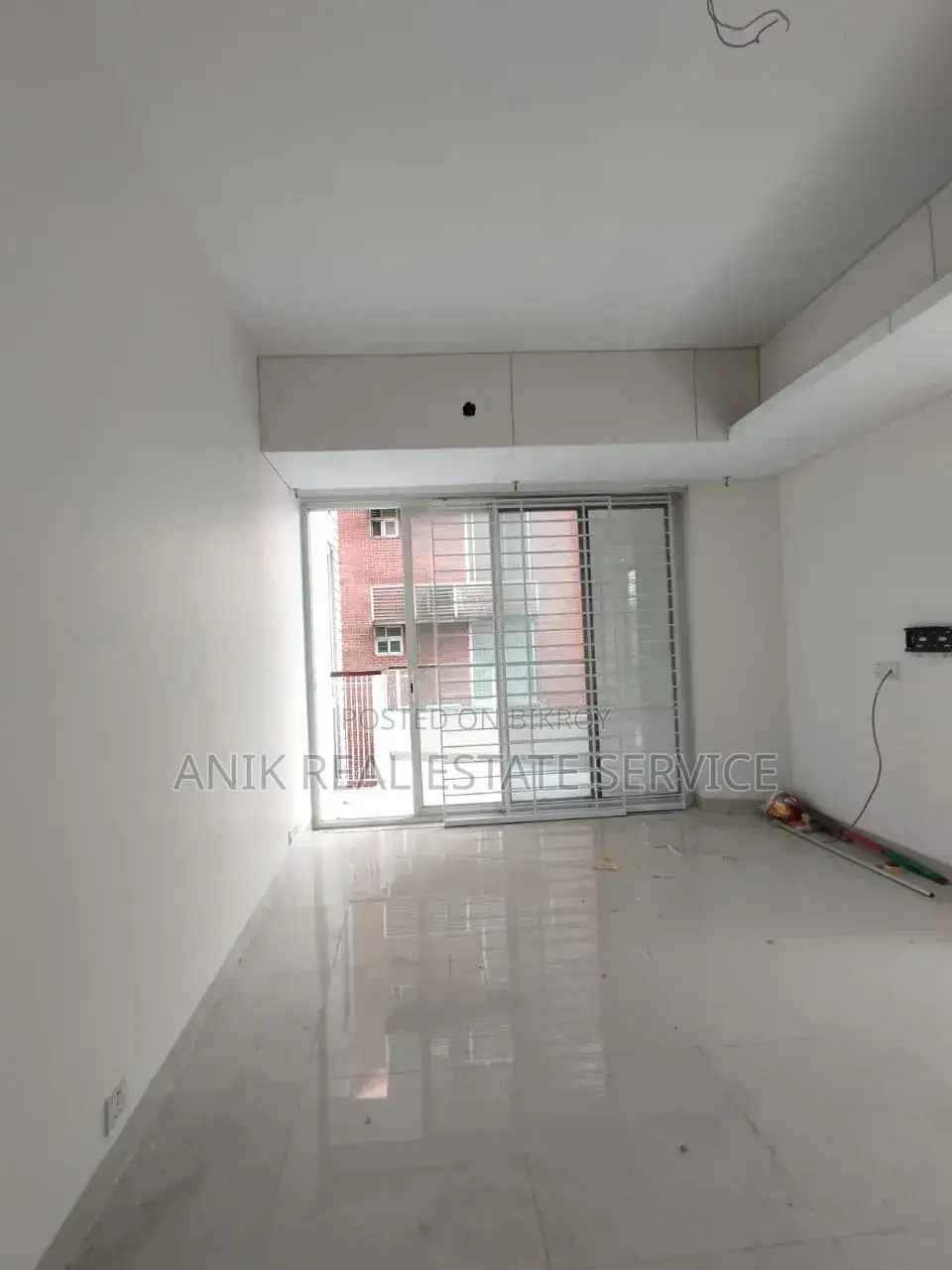 গুলশানের অনিক রিয়েল এস্টেটে ৩ বেডরুমের অ্যাপার্টমেন্ট ভাড়ার জন্য