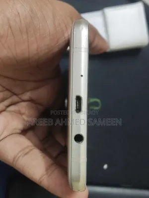 স্যামসাং গ্যালাক্সি জে৭ ১৬ জিবি গোল্ড