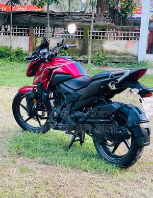 হোন্ডা এক্স ব্লেড ১৬০ ২০২৩ রেড