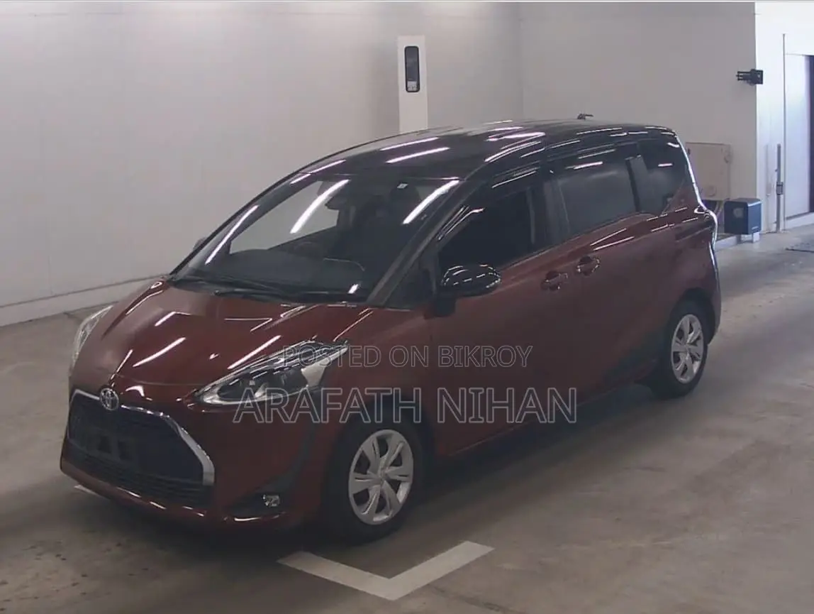 New Toyota Sienta 1.5 FWD 2020 Maroon