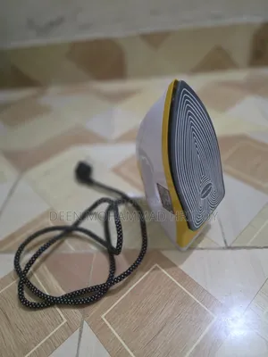 Dry Iron, 1000 Taka, Full Fresh Condition, 1 Year Official Warranty.