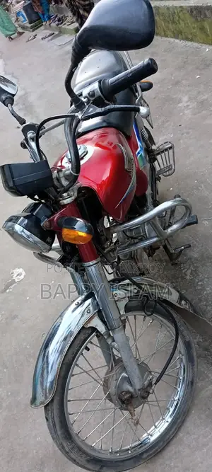 Honda CB 2009 Red